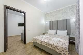 Отель White Hotel  Витязево 2-комнатная комната люкс с 1 двуспальной кроватью-6