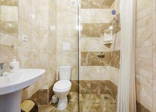 Отель White Hotel  Витязево 3-местная комната комфорт без балкона-6